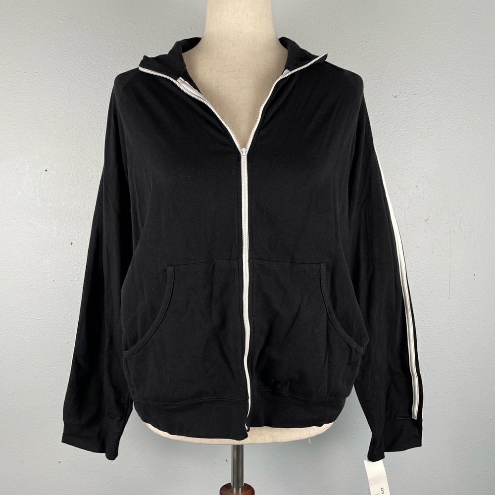 NWT Silver Wear Full Zip Light Jacket Size S